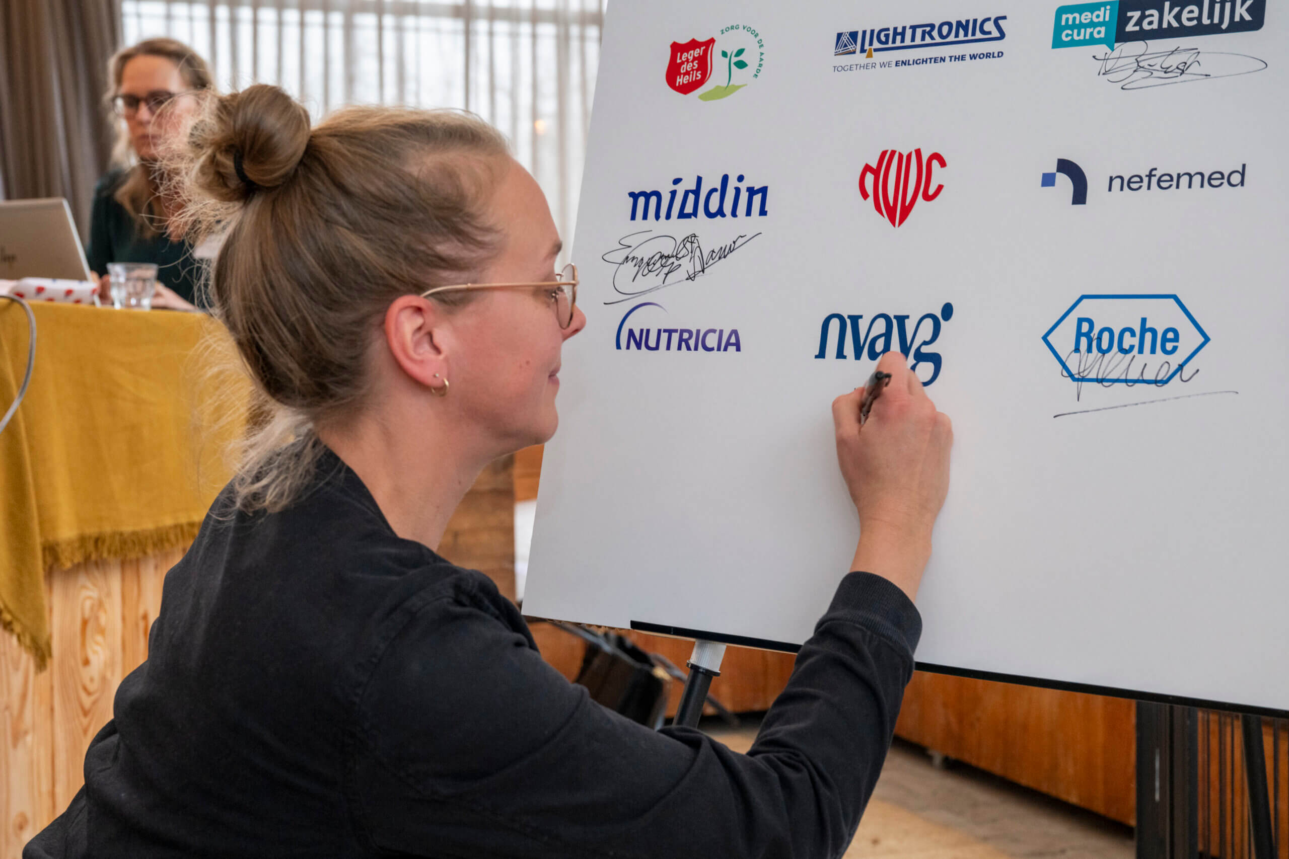 NVAVG zet volgende stap richting duurzame zorg met ondertekening Green Deal Duurzame Zorg 